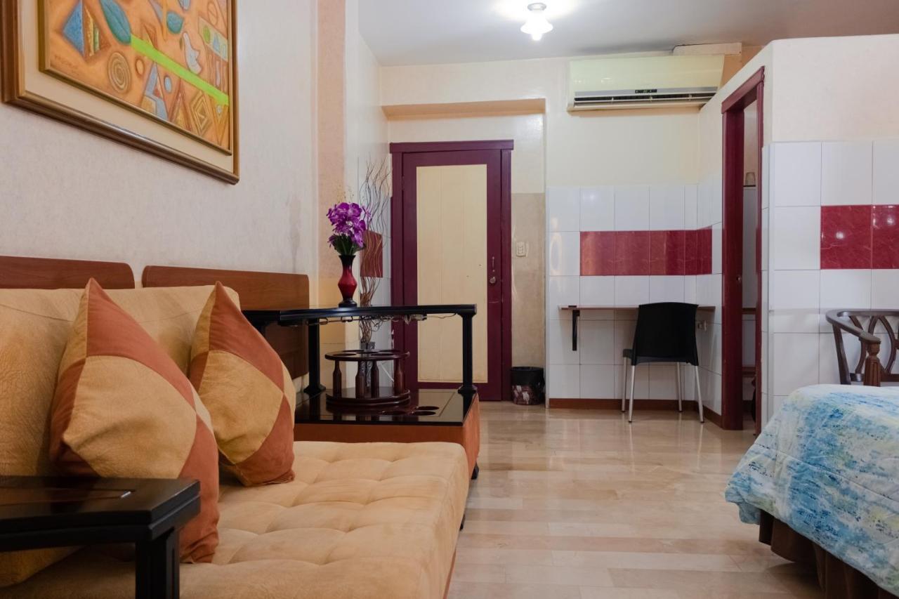 Hotel Livingston Inn Гуаякіль Екстер'єр фото