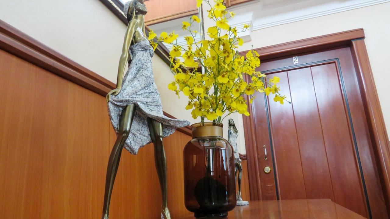 Hotel Livingston Inn Гуаякіль Екстер'єр фото